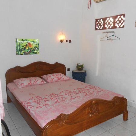 Fortuna Guest House Jogjacarta Exterior foto
