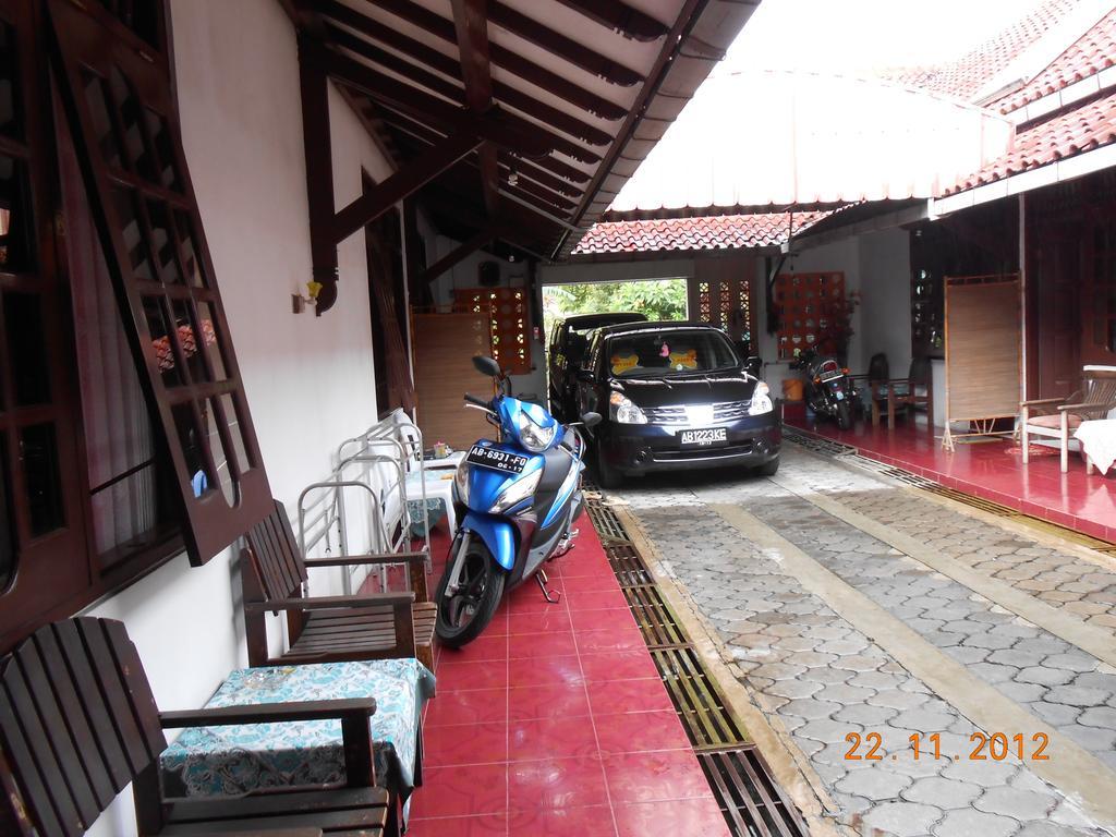 Fortuna Guest House Jogjacarta Exterior foto