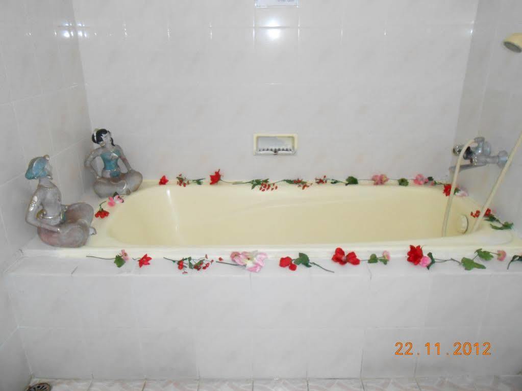 Fortuna Guest House Jogjacarta Exterior foto