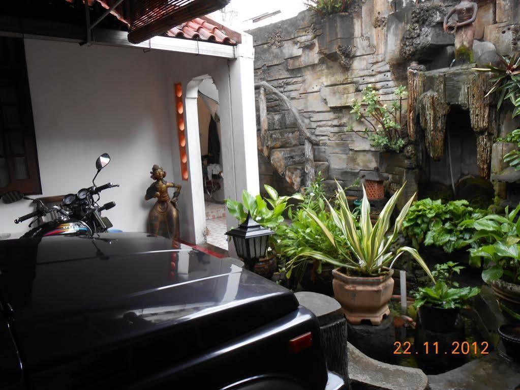 Fortuna Guest House Jogjacarta Exterior foto